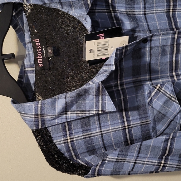 Flannel&Sequin hi-low button up, New w/ tags - Picture 4 of 13